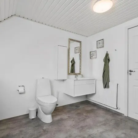 8821-hvide-sande-faergemandsvej-22-1-sal * Hvide Sande