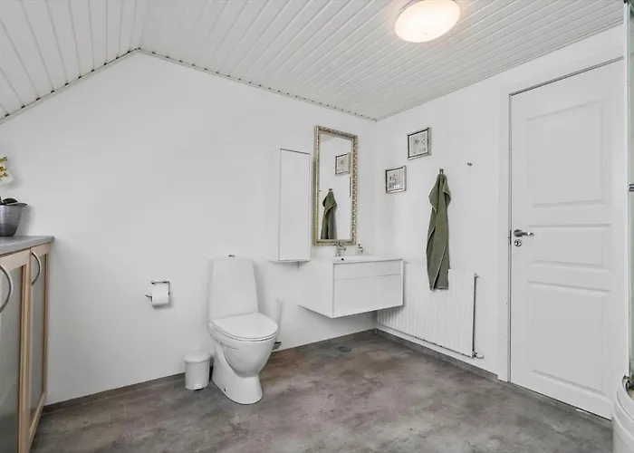 8821-hvide-sande-faergemandsvej-22-1-sal * Hvide Sande