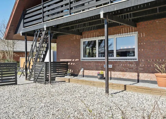 8821-hvide-sande-faergemandsvej-22-1-sal *