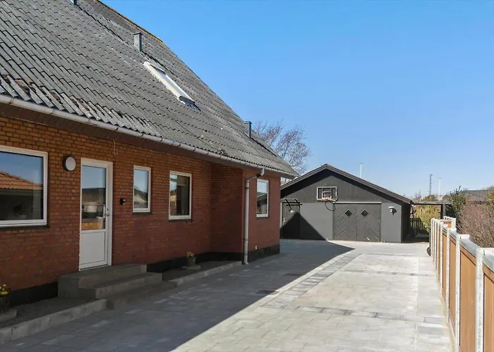 8821-hvide-sande-faergemandsvej-22-1-sal شقة